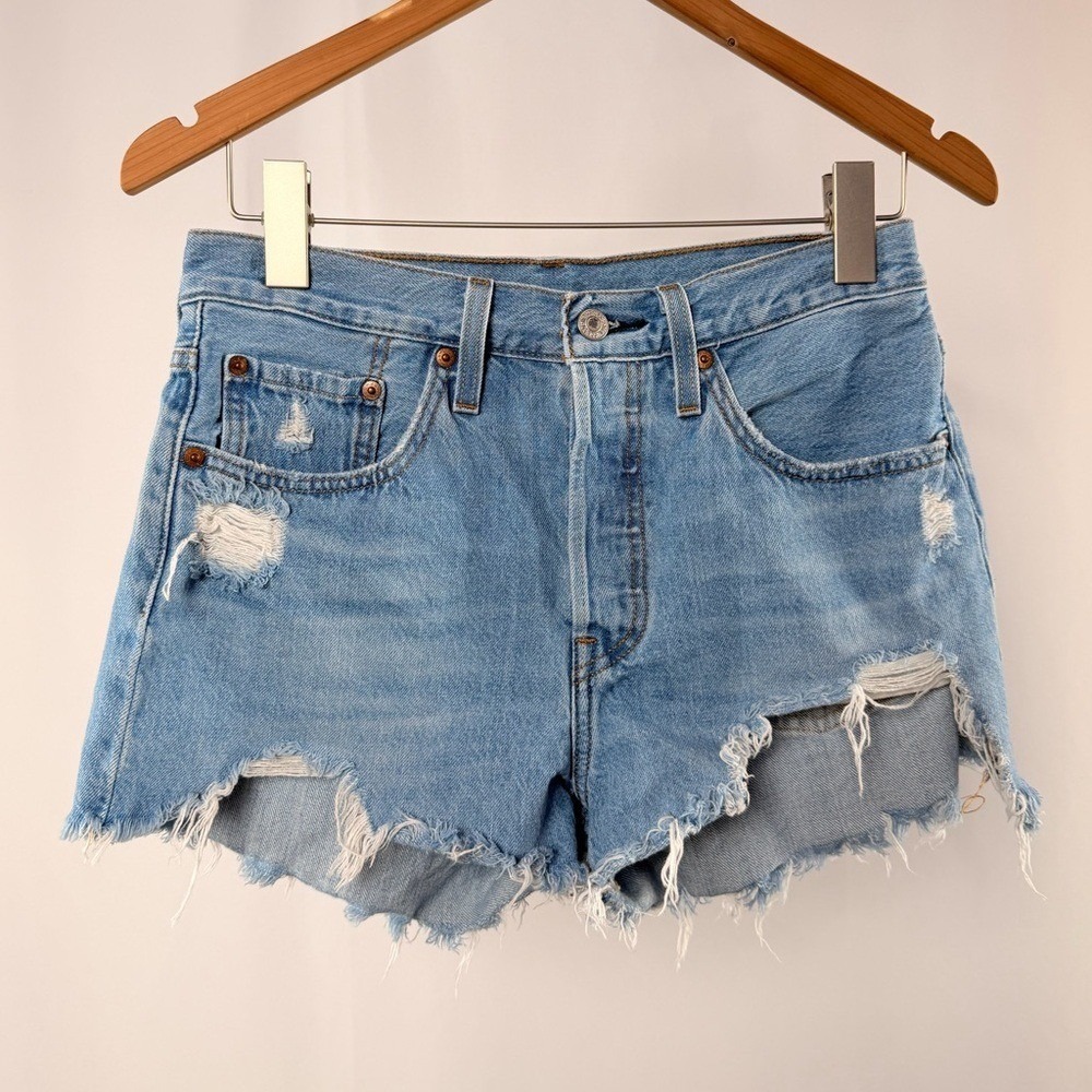 Levi's 501 Original Fit Rigid Denim Shorts‎ in Blue Size 27